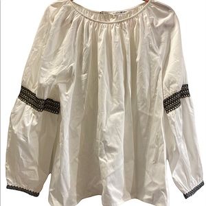 Elizabeth and James Top